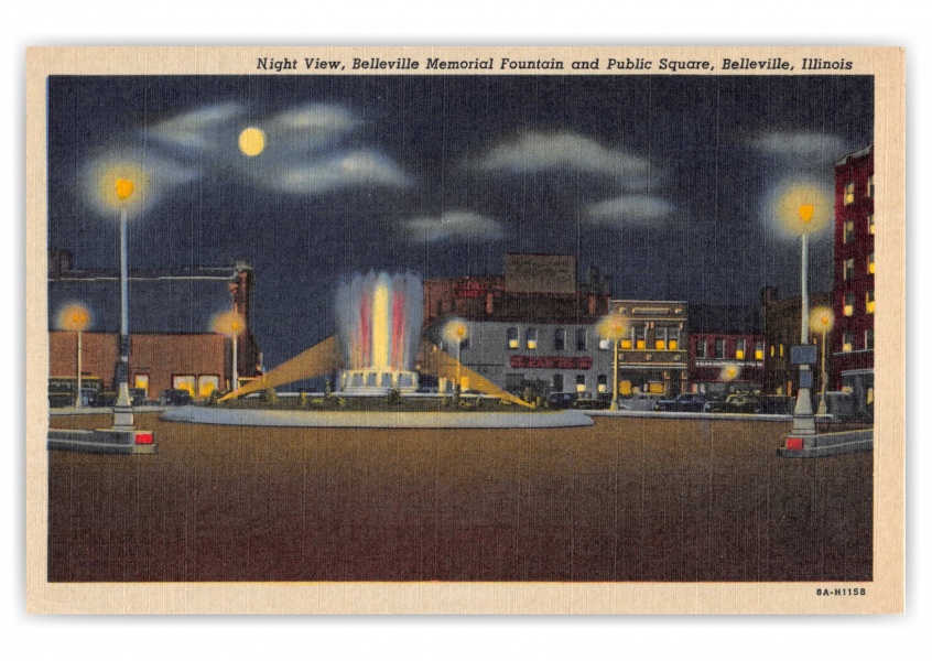 Belleville, Illinois, Memorial Fountain at night