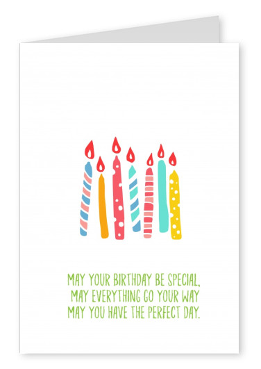 Kaart met lettertype en verjaardagen kaarsen