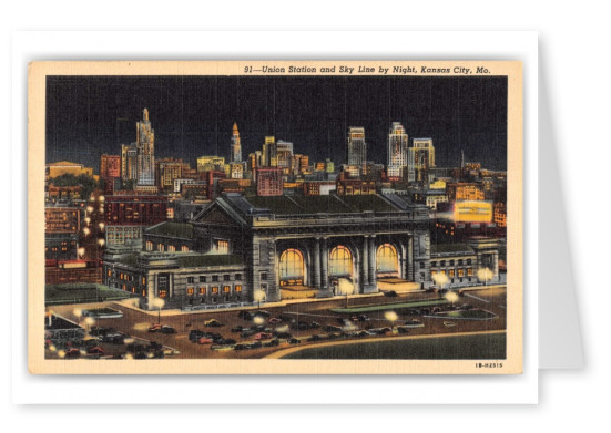Kansas City, Missouri, Union Station and Skyline at night