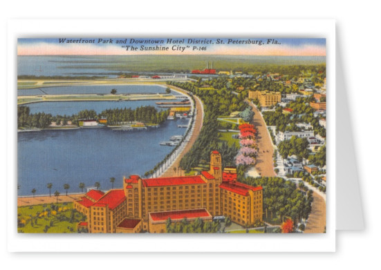 St. Petersburg, Florida, Waterfront Park and downtown hotel