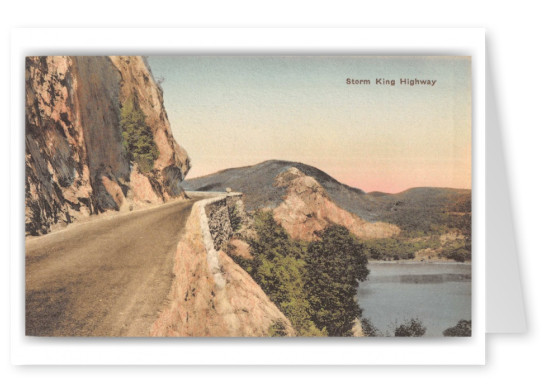 Storm King Highway, New York, street scene