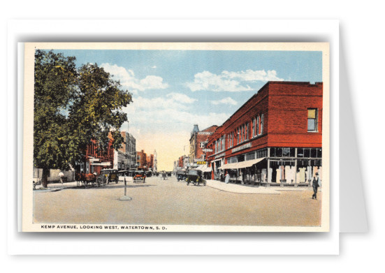 Watertown, South Dakota, Kemp Avenue looking west