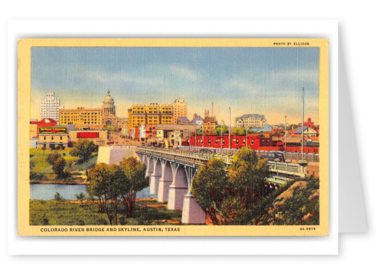 Austin, texas, Colroado River Bridge and skyline