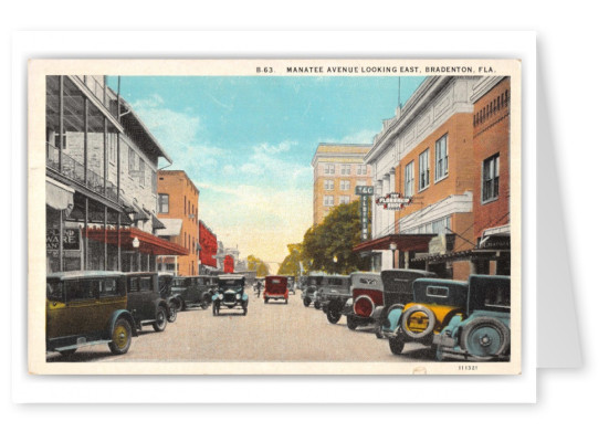 Bradenton, Florida, Manatee Avenue looking East