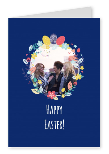 Happy Easter Karte Blumenrahmen und blauer Hintergrund