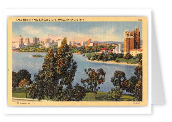 Oakland, California, Lake Merritt and Lakeside Park