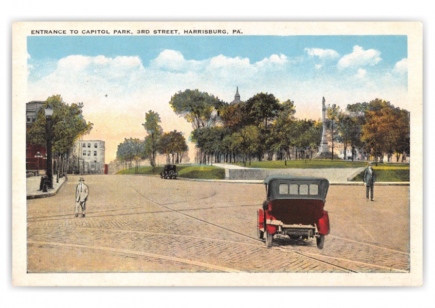 Harrisburg, Pennsylvania, Entrance to capitol park