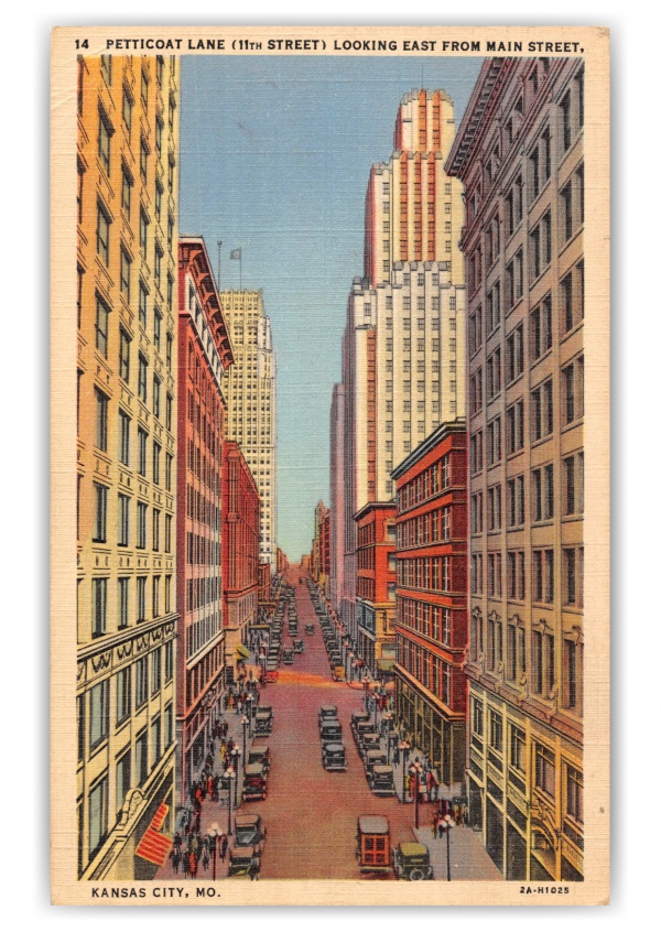 Kansas City, Missouri, Petticoat lane looking east