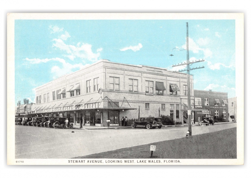 Lake Wales, Florida, Stewart Avenue looking west