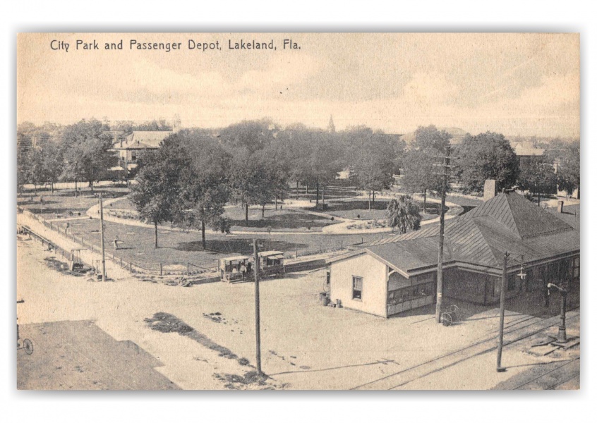 Lakeland Florida City Park and Passenger Depot