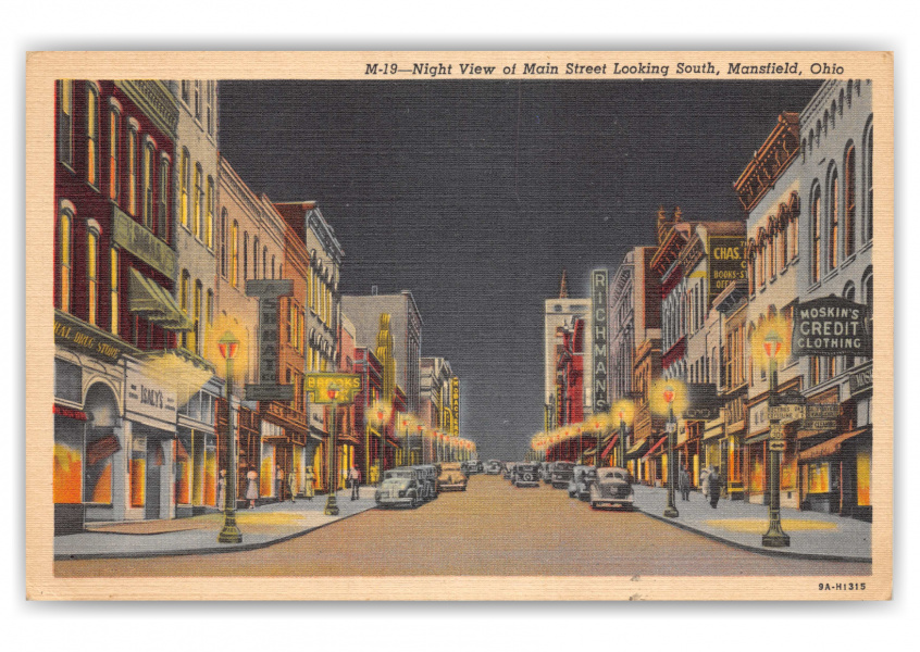 Mansfield, Ohio, Main Street looking south at night