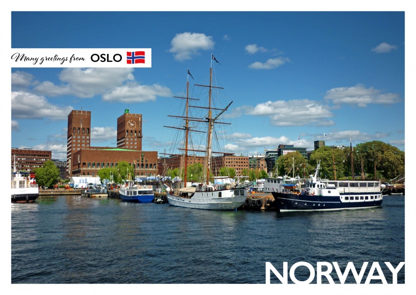 Photo of Oslo's city hall next to ships in the harbour–mypostcard