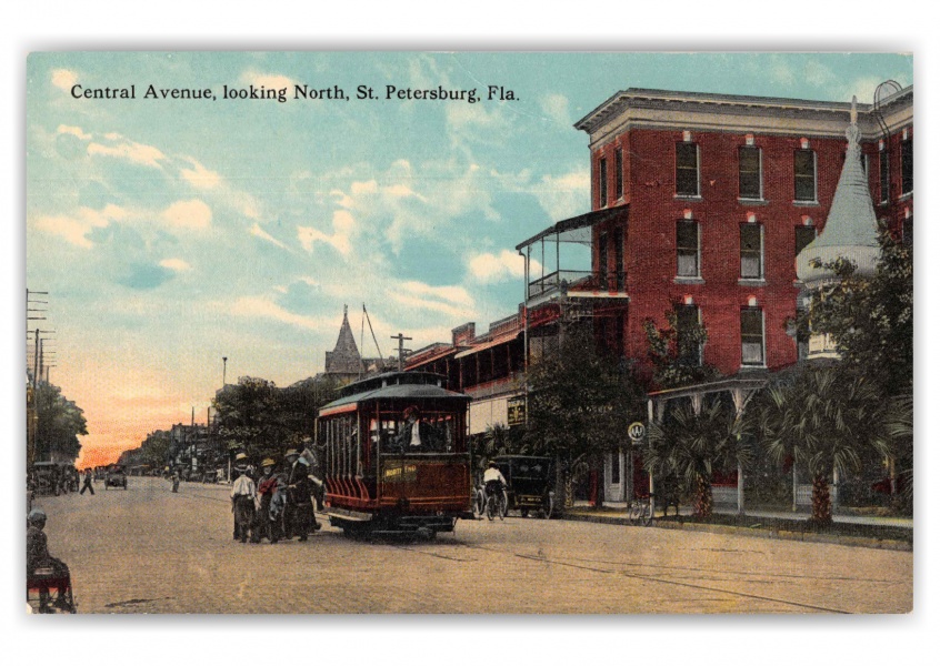 St Petersburg Florida Central Avenue Looking North