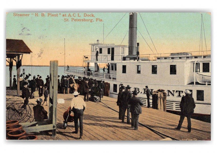 St Petersburg Florida Steamer HB Plant at ACL Dock