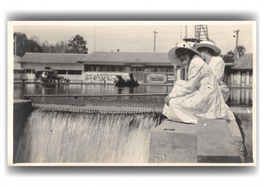 Tampa Florida Ladies at Sulphur Springs