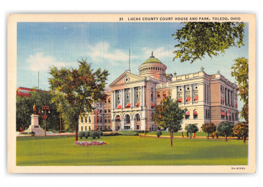 Toledo, ohio, Lucas County Court House and park