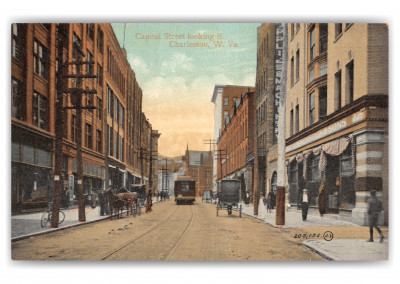 Charleston, West Virginia, Capitol Street looking south