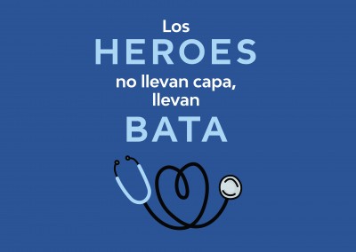 dicendo Los heroes non llevan capa, llevan bata