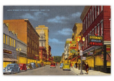 Dubuque, Iowa, Main Street at night