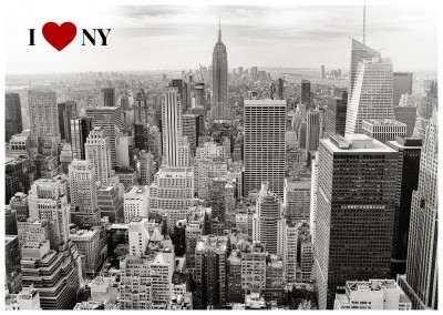 Postkarte i love new york mit einem schwarzweiss foto von der skyline new york aus der vogelperspektive