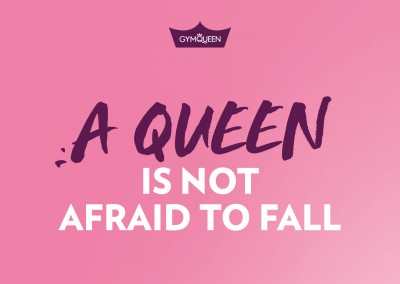 Postkarte GYMQUEEN A queen is not afraid to fall