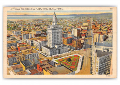 Oakland, California, City Hall and Memorial Plaza