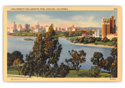 Oakland, California, Lake Merritt and Lakeside Park