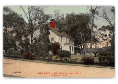 Pawtucket, Rhoide Island, Old Daggett House, Slater Memorial Park
